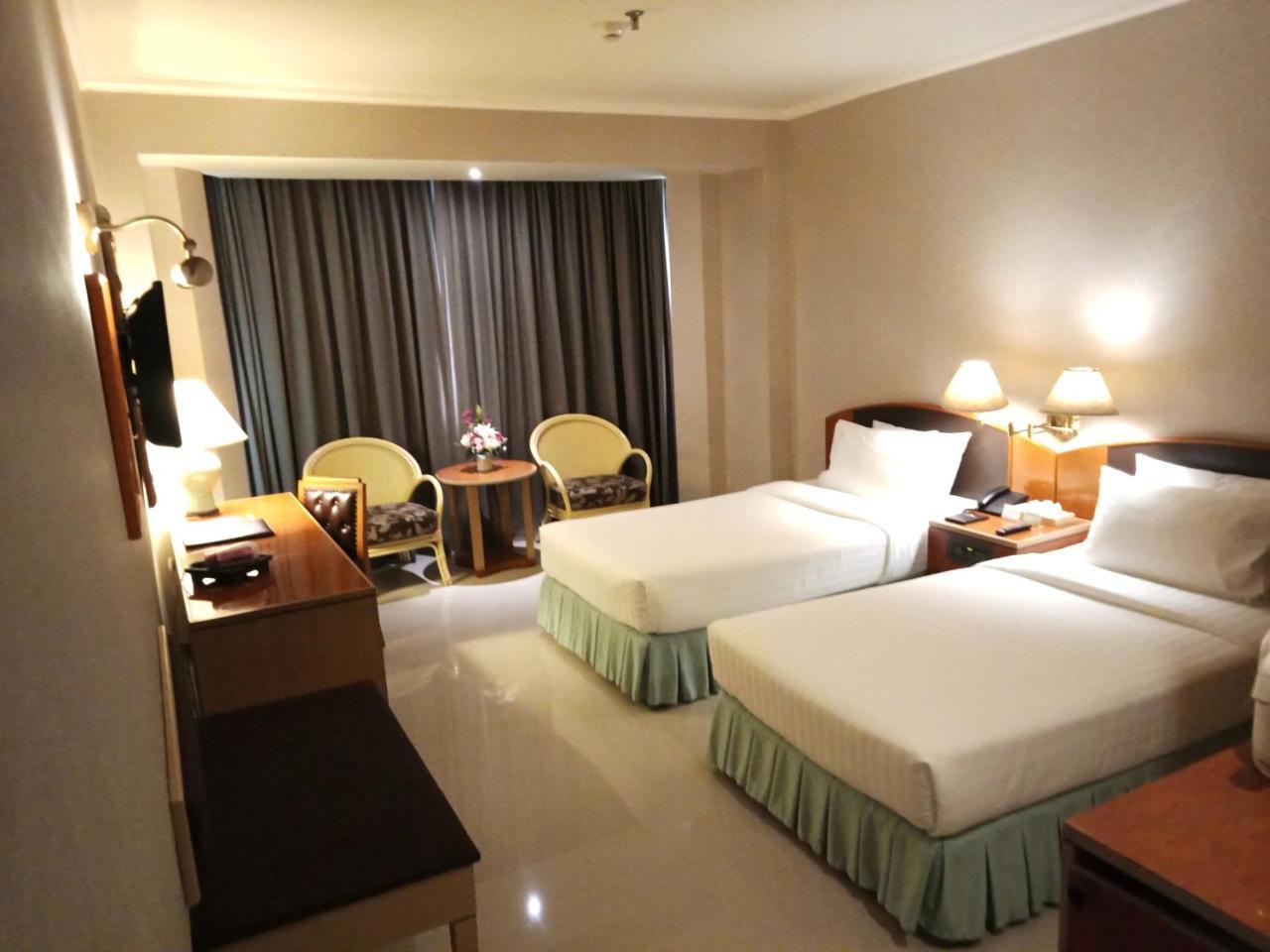 The Maruay Garden Hotel Bangkok Esterno foto